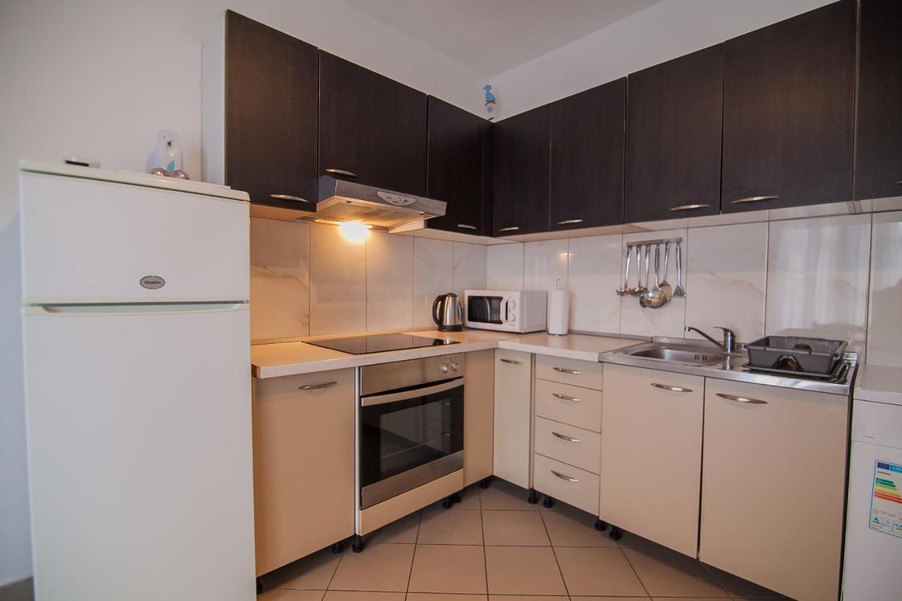 Kos Apartments ボル エクステリア 写真