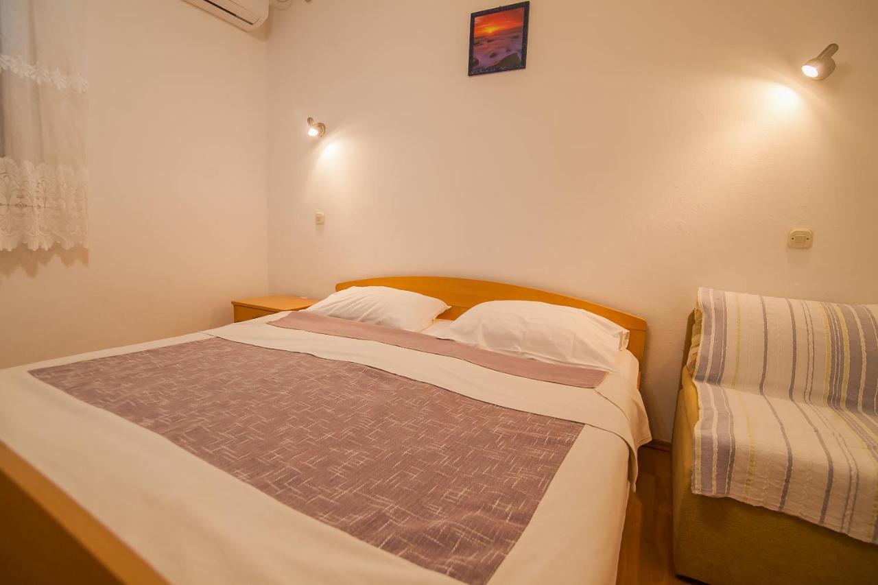Kos Apartments ボル エクステリア 写真