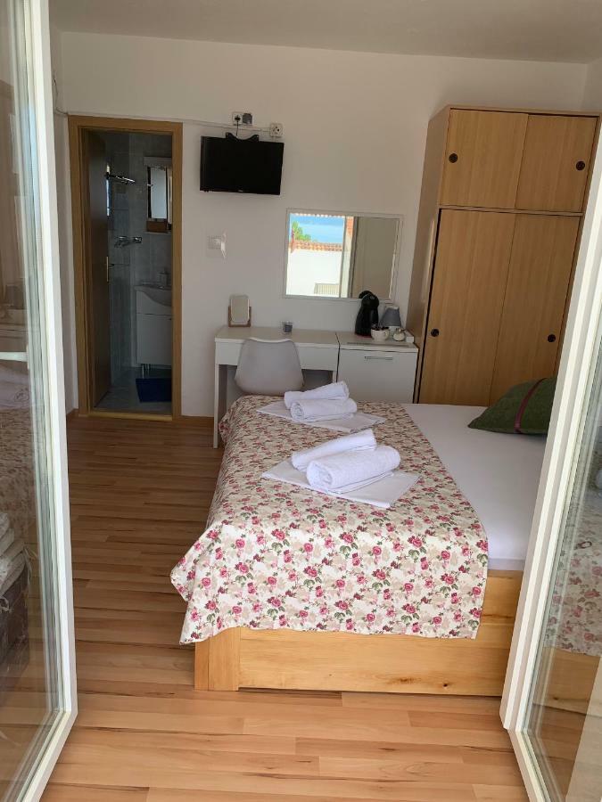 Kos Apartments ボル エクステリア 写真